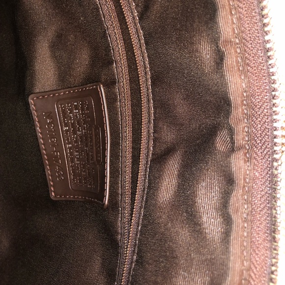 Coach Tote Bag - Picture 5 of 11